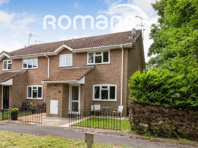 2 bedroom terraced house to rent