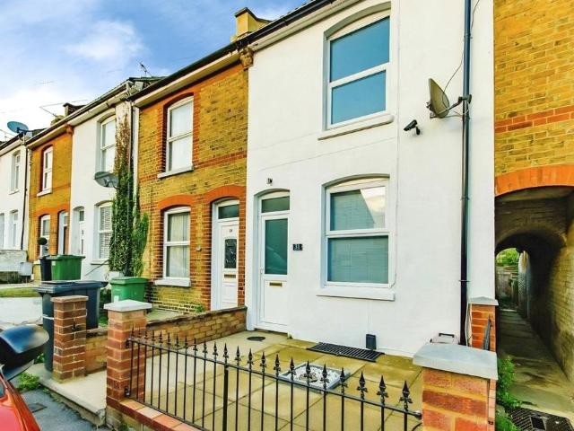 2 bedroom terraced house to rent