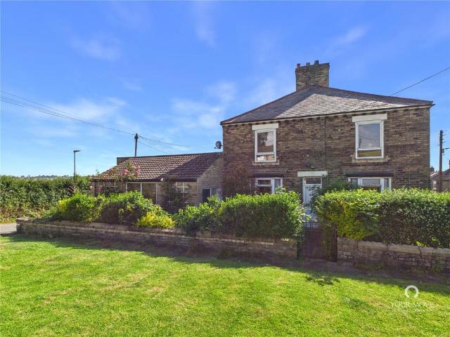 2 bedroom end of terrace house to rent