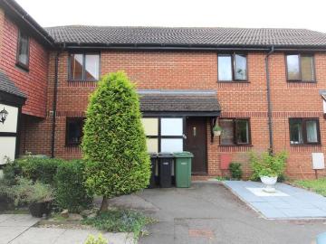 2 bedroom terraced house to rent