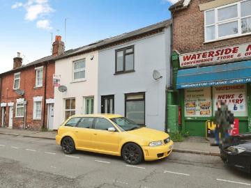 2 bedroom terraced house to rent
