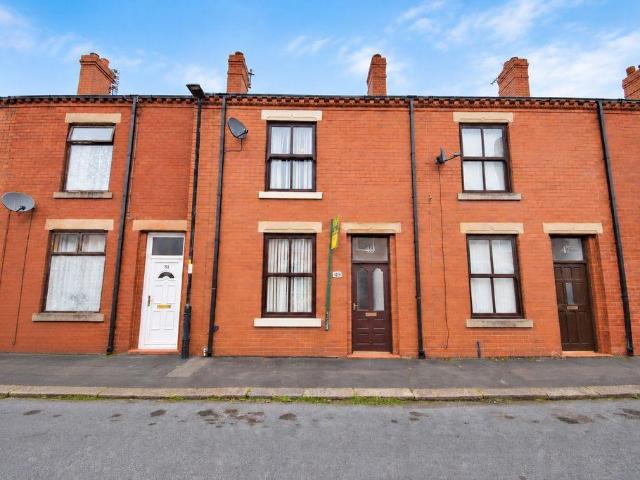 2 bedroom terraced house to rent