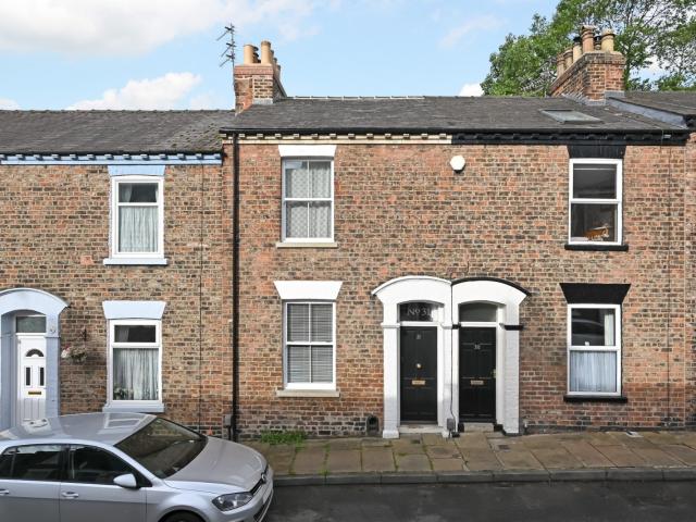2 bedroom terraced house to rent