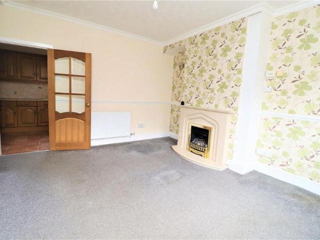 2 bedroom terraced house to rent