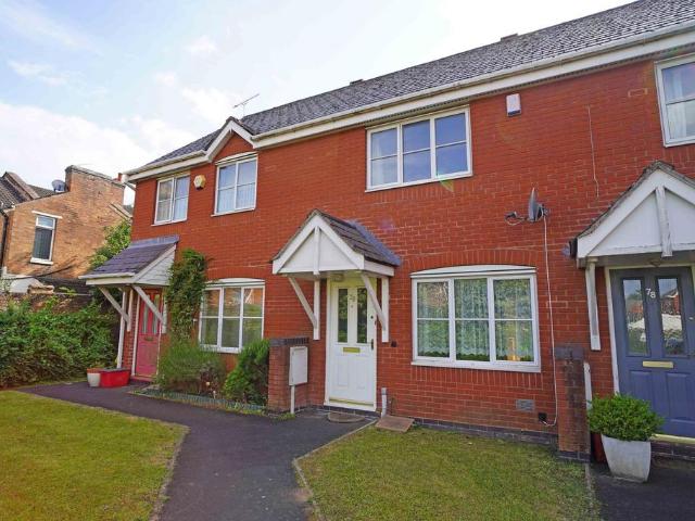 2 bedroom terraced house to rent