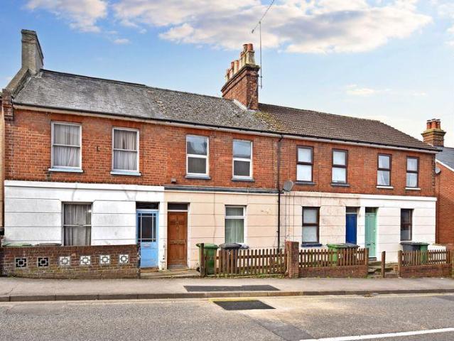 2 bedroom terraced house to rent