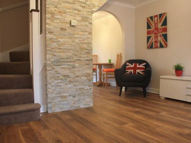 2 bedroom terraced house to rent