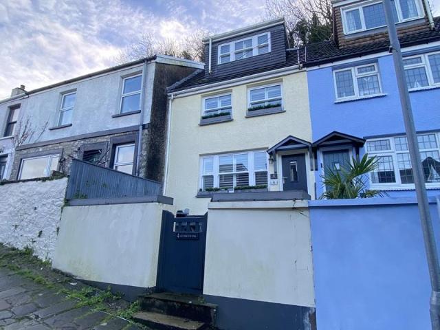 2 bedroom terraced house to rent