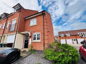 2 bedroom terraced house to rent