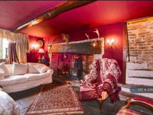 2 bedroom terraced house to rent