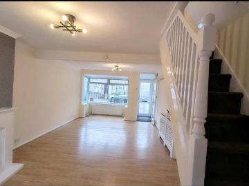 2 bedroom terraced house to rent