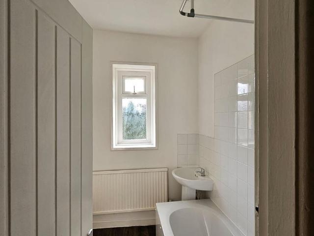 2 bedroom terraced house to rent