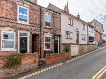 2 bedroom terraced house to rent