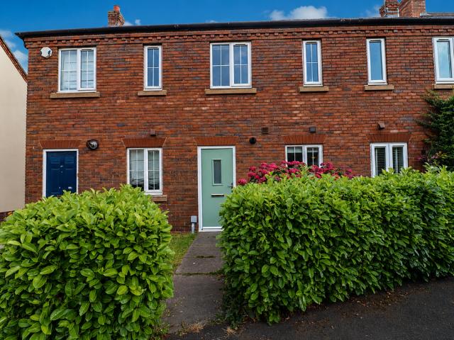 2 bedroom terraced house to rent