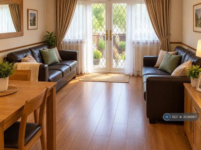 2 bedroom terraced house to rent