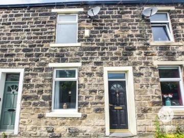 2 bedroom terraced house to rent