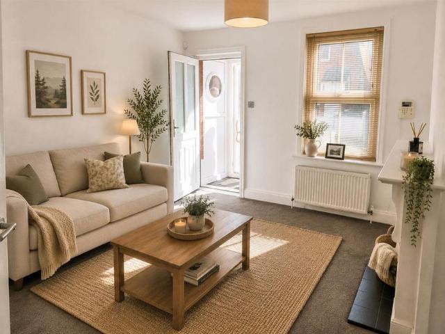 2 bedroom terraced house to rent