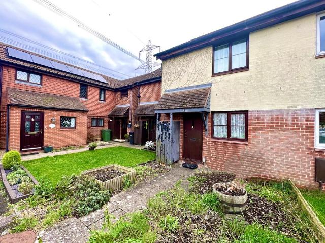 2 bedroom terraced house to rent