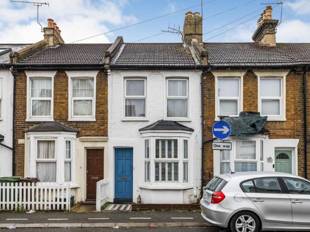 2 bedroom terraced house to rent
