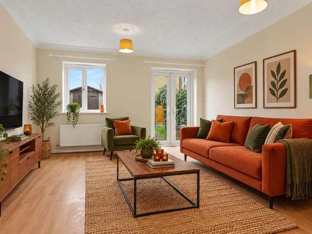 2 bedroom terraced house to rent