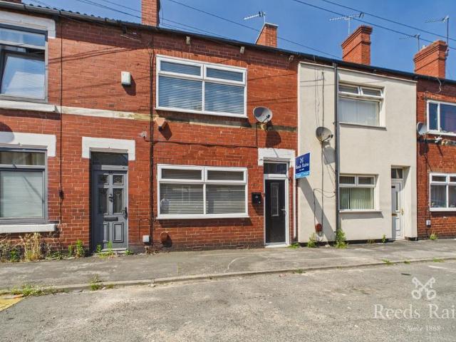 2 bedroom terraced house to rent