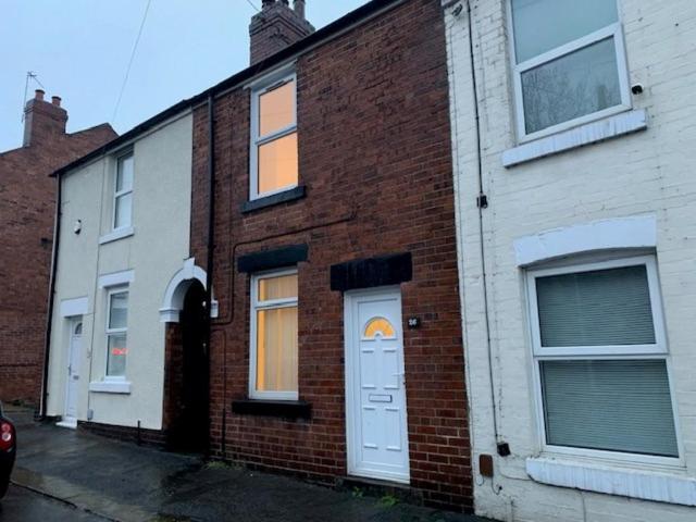 2 bedroom terraced house to rent