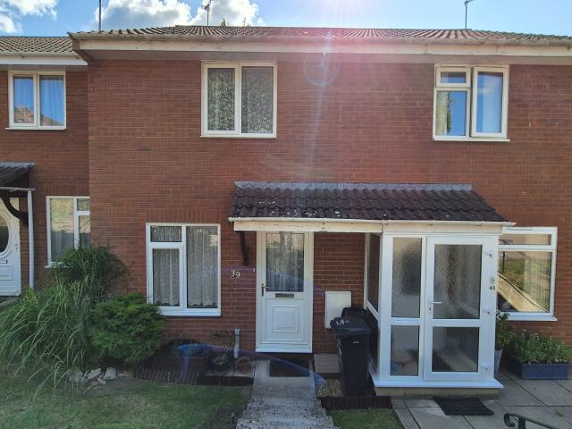 2 bedroom terraced house to rent