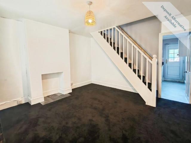 2 bedroom terraced house to rent