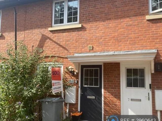 2 bedroom terraced house to rent