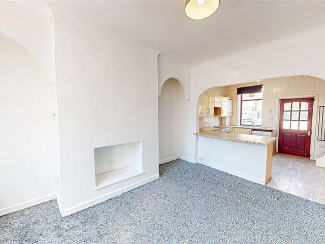 2 bedroom terraced house to rent