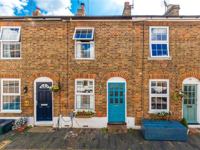 2 bedroom terraced house to rent