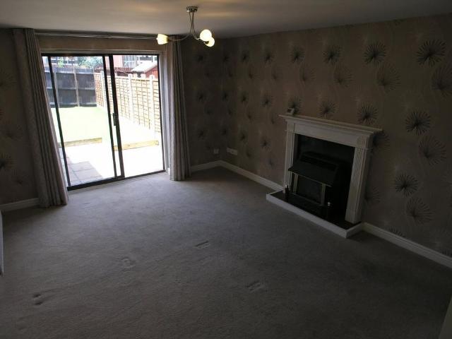 2 bedroom terraced house to rent