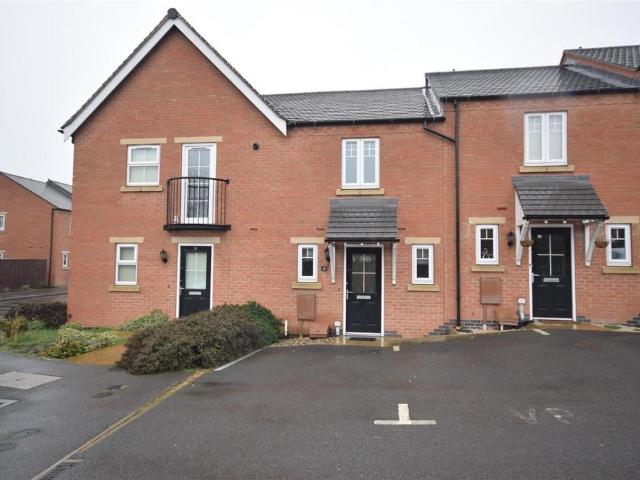 2 bedroom terraced house to rent