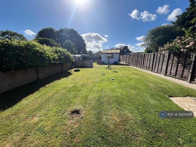 2 bedroom terraced house to rent