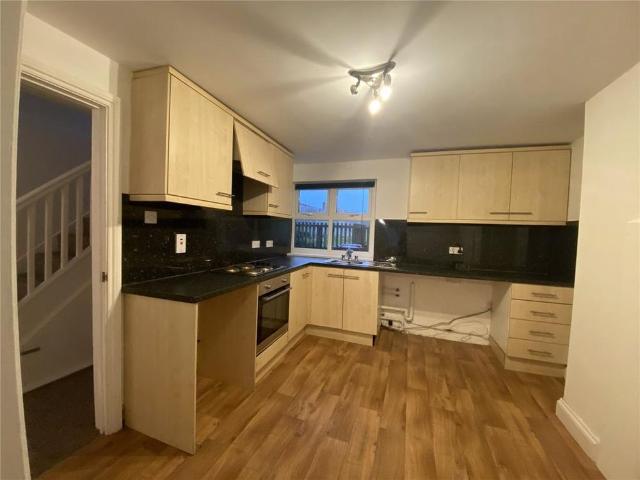 2 bedroom terraced house to rent
