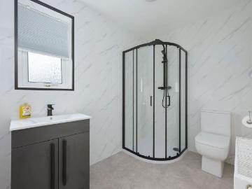 2 bedroom terraced house to rent
