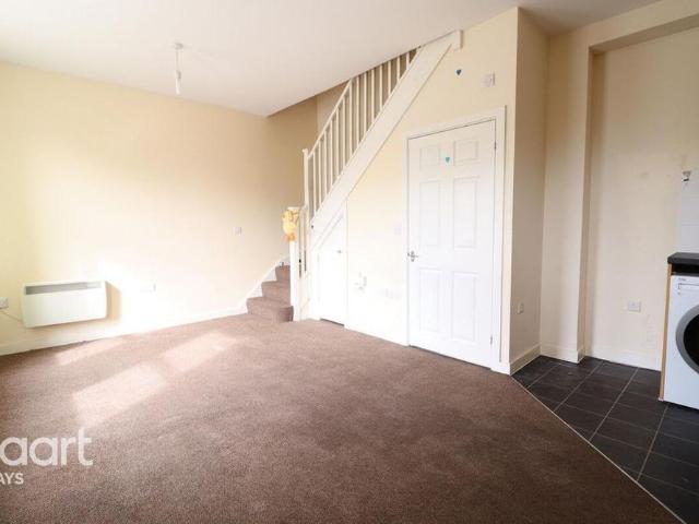 2 bedroom terraced house to rent