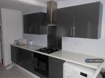 Cwmbran, Torfaen county - Garden, Equipped kitchen