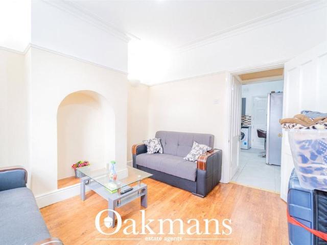 2 bedroom terraced house to rent