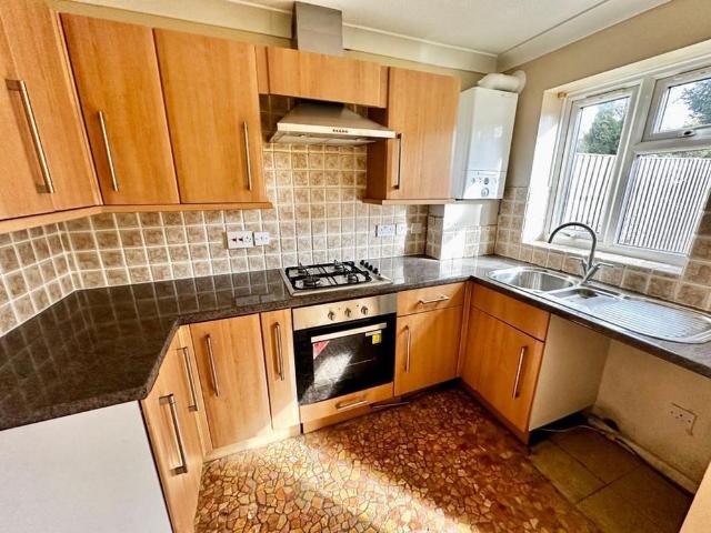2 bedroom terraced house to rent