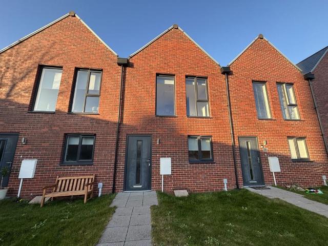 2 bedroom terraced house to rent