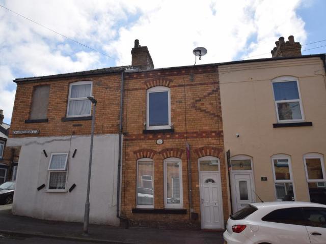 2 bedroom terraced house to rent