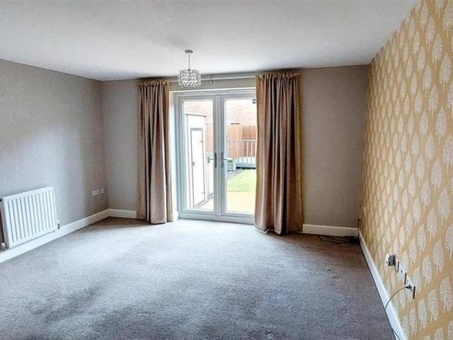 2 bedroom terraced house to rent