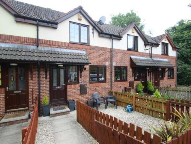 2 bedroom terraced house to rent