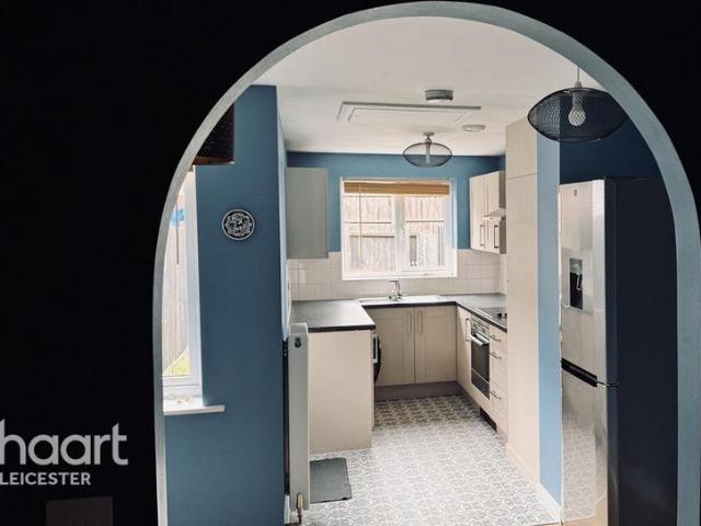 2 bedroom terraced house to rent