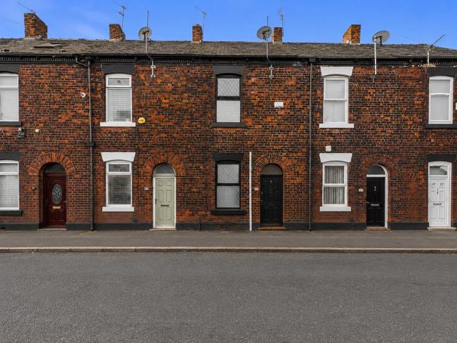 2 bedroom terraced house to rent