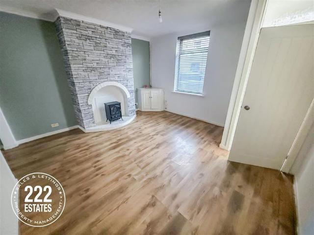 2 bedroom terraced house to rent