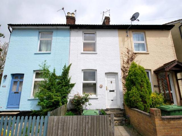 2 bedroom terraced house to rent