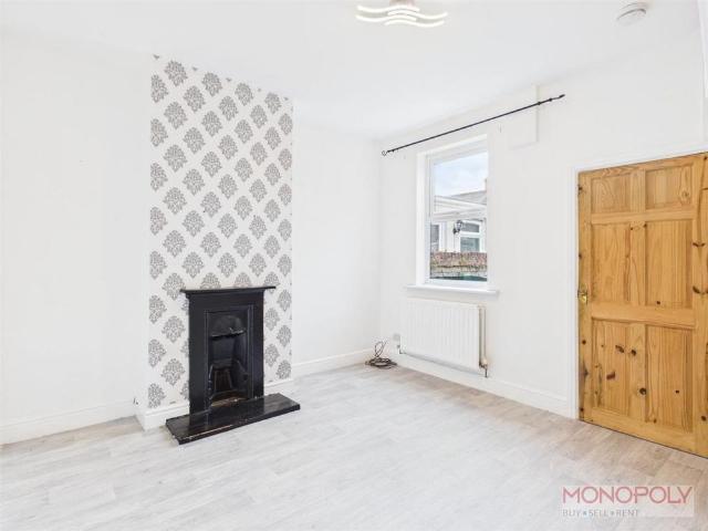 2 bedroom townhouse to rent
