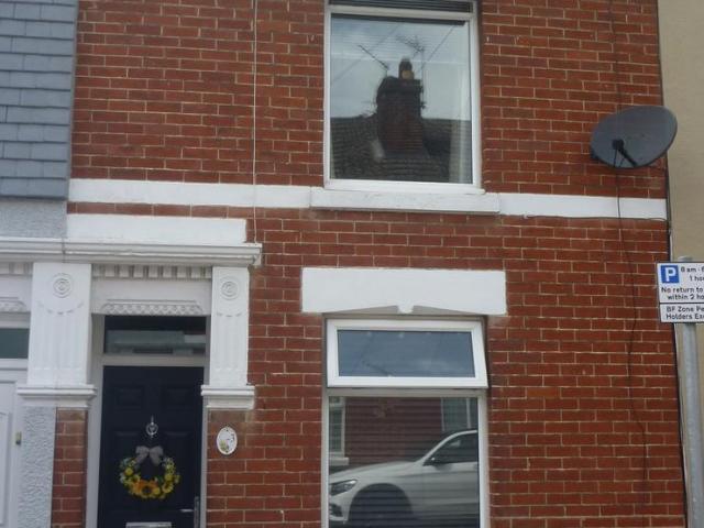 2 bedroom terraced house to rent